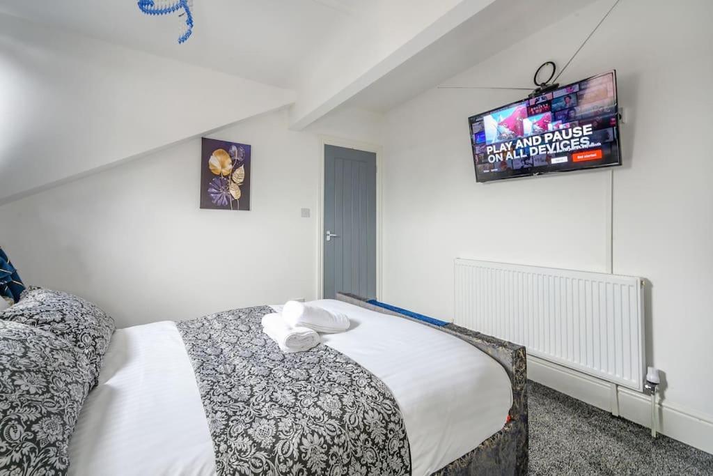 -16Pt- For Your Relaxed & Cosy Stay & Free Parking Λιντς Εξωτερικό φωτογραφία
