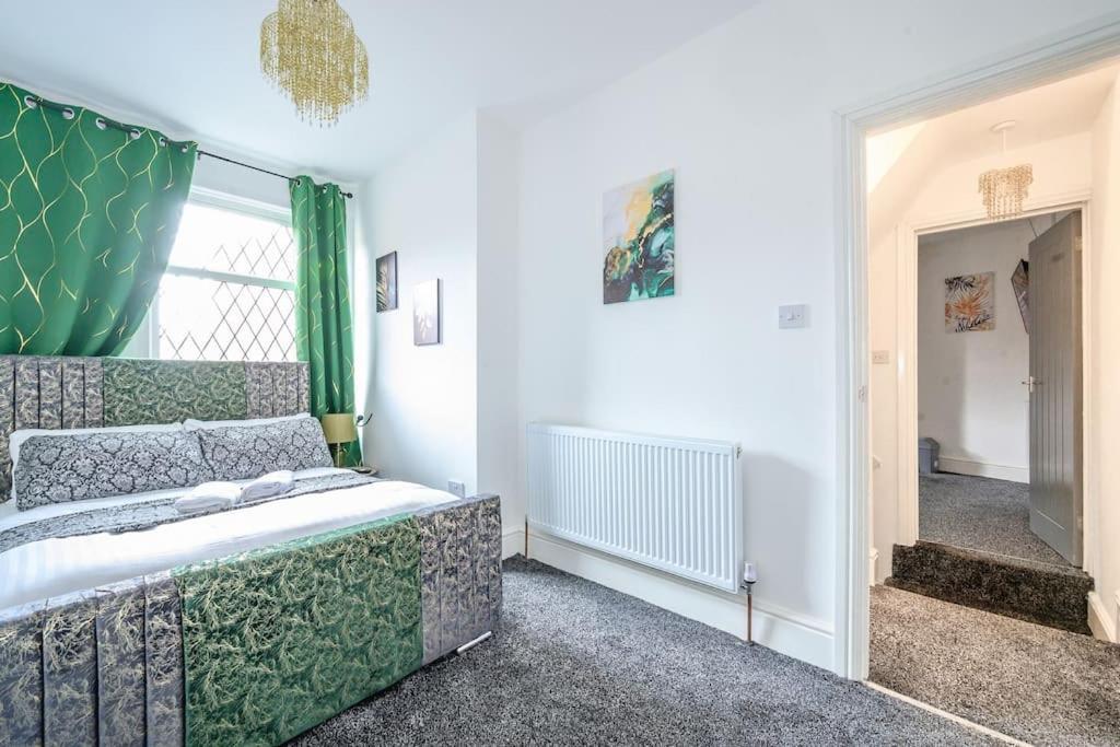 -16Pt- For Your Relaxed & Cosy Stay & Free Parking Λιντς Εξωτερικό φωτογραφία